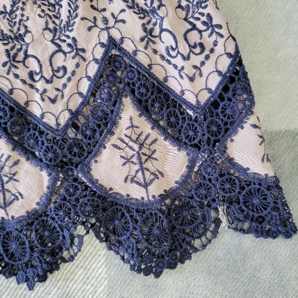 Altar'd State Gray Blue Ruffle Sleeve Crochet Lace Top Size M - Picture 4 of 11